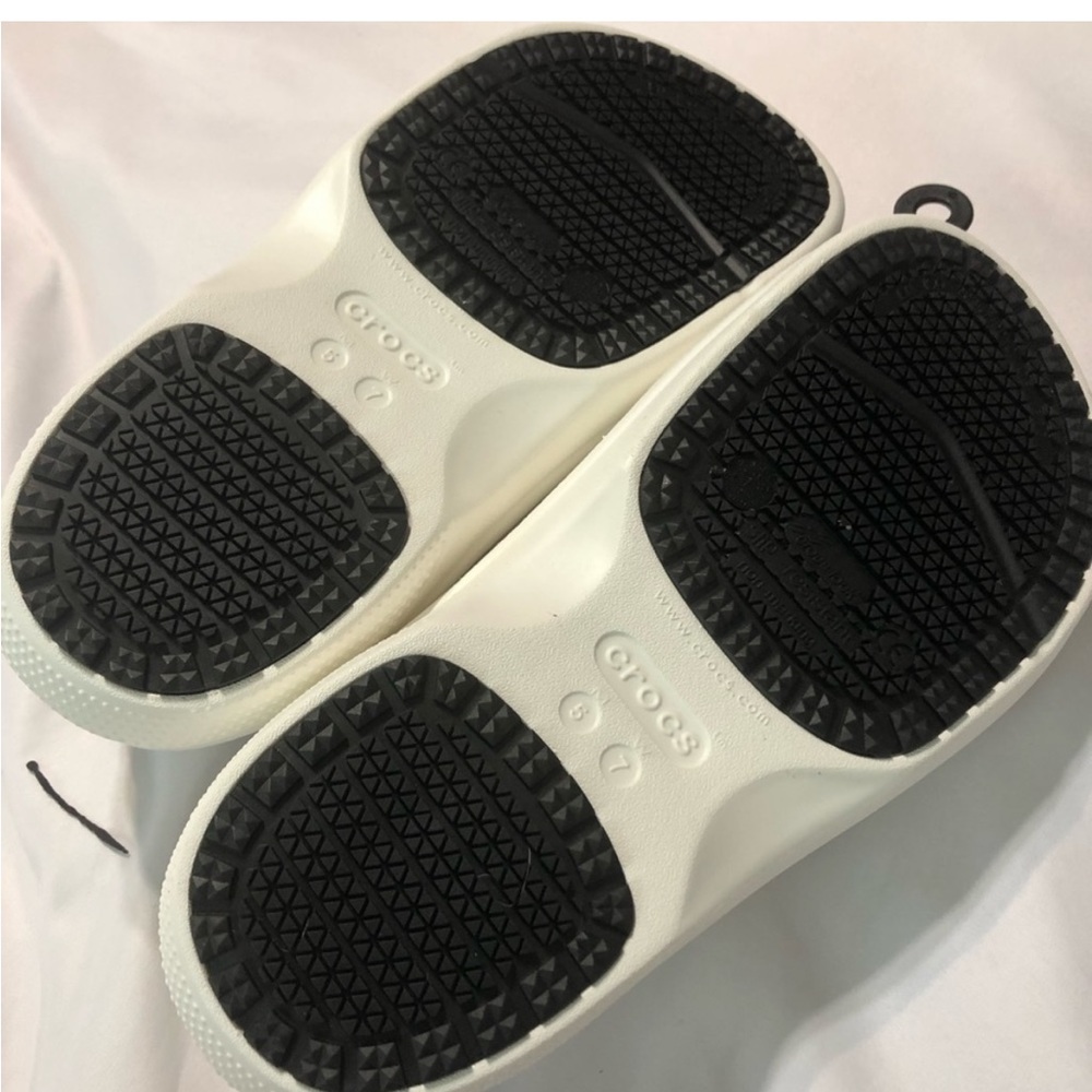 Work crocs - Picture 2 of 3